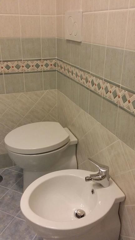 Отель Casa Rosy Рим Экстерьер фото