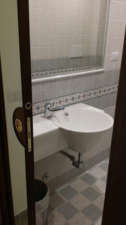 Отель Casa Rosy Рим Номер фото